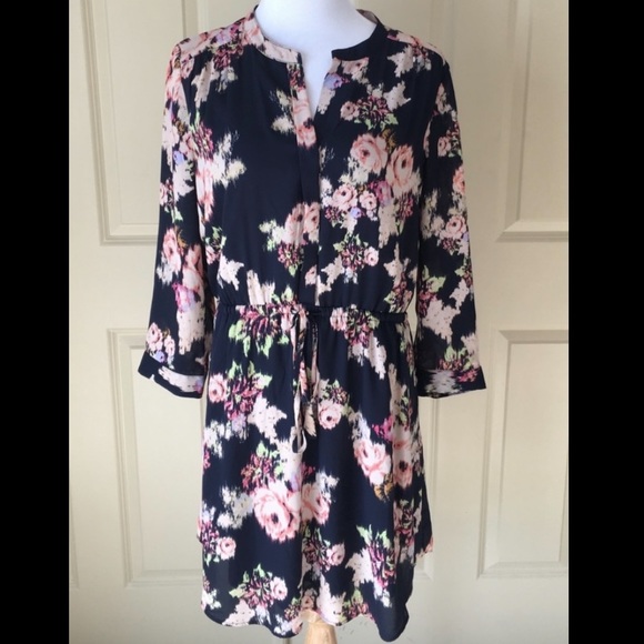 Abercrombie & Fitch Dresses & Skirts - Daniel Rainn Floral tie waist dress, Size M 🎀